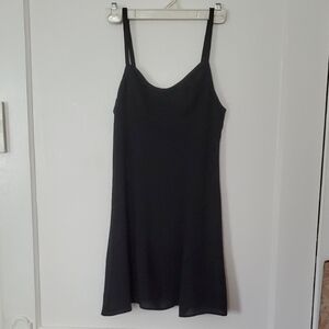 Black Sleeveless Dress